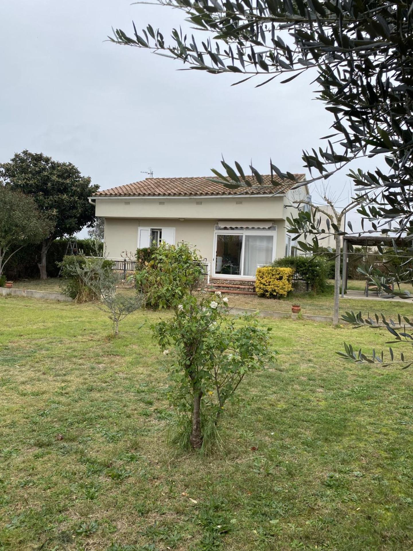 Casa Les Roques Villa Bascara Exterior photo